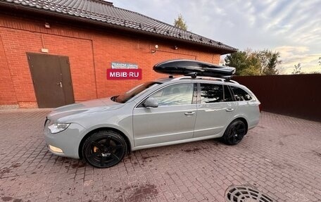 Skoda Superb III рестайлинг, 2010 год, 1 300 000 рублей, 16 фотография