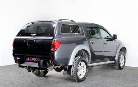 Mitsubishi L200 IV рестайлинг, 2013 год, 1 523 000 рублей, 6 фотография