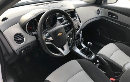 Chevrolet Cruze II, 2012 год, 810 000 рублей, 9 фотография