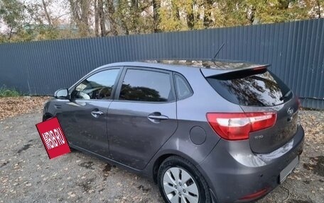 KIA Rio III рестайлинг, 2013 год, 790 000 рублей, 2 фотография