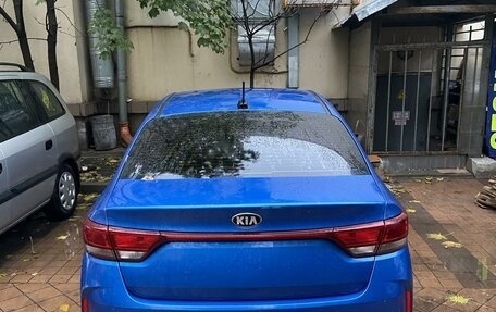 KIA Rio IV, 2021 год, 1 750 000 рублей, 2 фотография