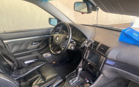 BMW 5 серия, 2002 год, 750 000 рублей, 16 фотография