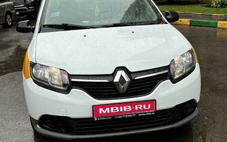 Renault Logan II, 2016 год, 695 000 рублей, 1 фотография