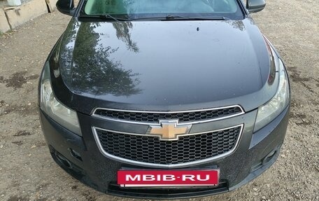 Chevrolet Cruze II, 2012 год, 800 000 рублей, 2 фотография