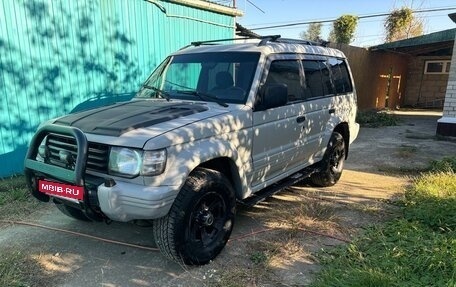 Mitsubishi Pajero III рестайлинг, 1993 год, 880 000 рублей, 2 фотография