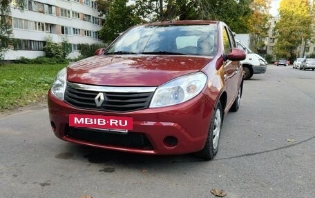 Renault Sandero I, 2010 год, 390 000 рублей, 3 фотография