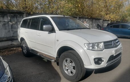 Mitsubishi Pajero Sport II рестайлинг, 2015 год, 1 585 000 рублей, 2 фотография