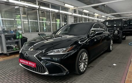 Lexus ES VII, 2020 год, 5 300 000 рублей, 2 фотография