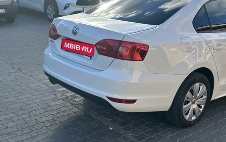 Volkswagen Jetta VI, 2012 год, 800 000 рублей, 2 фотография