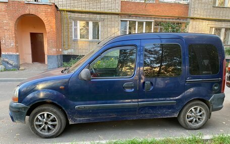 Renault Kangoo II рестайлинг, 2000 год, 150 000 рублей, 3 фотография