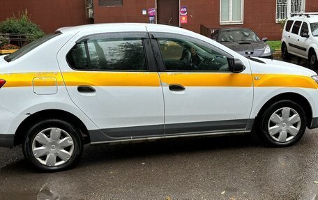 Renault Logan II, 2016 год, 695 000 рублей, 3 фотография