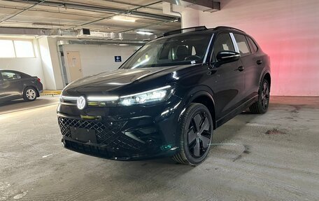 Volkswagen Tiguan, 2024 год, 6 450 000 рублей, 1 фотография