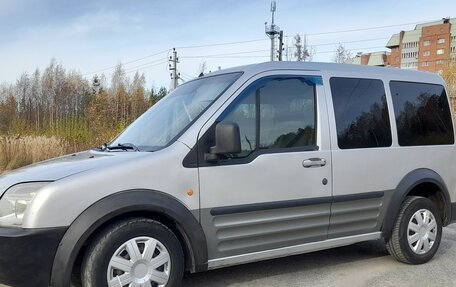 Ford Tourneo Connect I, 2005 год, 495 000 рублей, 3 фотография