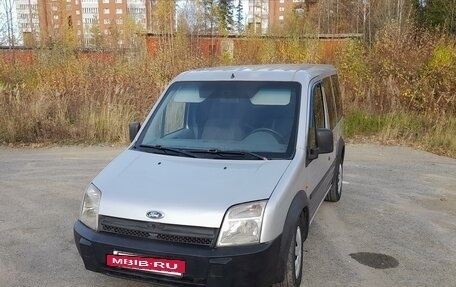 Ford Tourneo Connect I, 2005 год, 495 000 рублей, 2 фотография