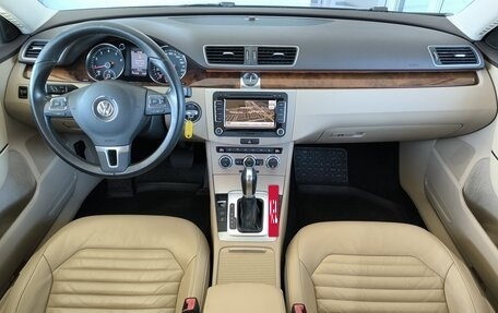 Volkswagen Passat B7, 2013 год, 1 749 000 рублей, 18 фотография