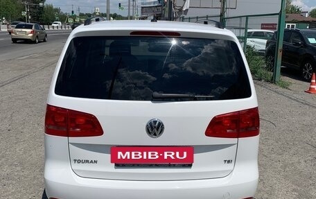 Volkswagen Touran III, 2013 год, 1 350 000 рублей, 8 фотография