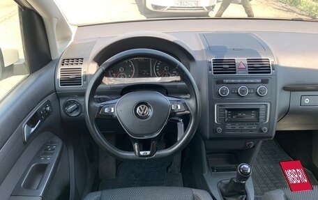 Volkswagen Touran III, 2013 год, 1 350 000 рублей, 20 фотография