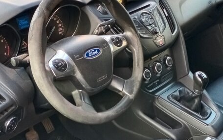 Ford Focus III, 2013 год, 850 000 рублей, 2 фотография