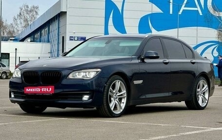 BMW 7 серия, 2013 год, 2 700 000 рублей, 7 фотография