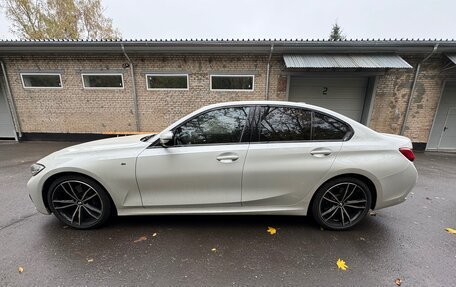 BMW 3 серия, 2019 год, 4 500 000 рублей, 2 фотография