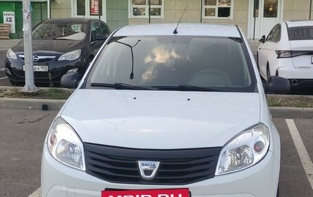 Dacia Sandero I, 2012 год, 600 000 рублей, 2 фотография