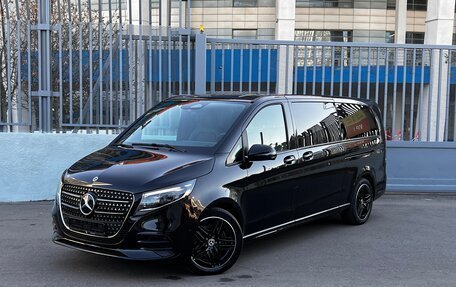 Mercedes-Benz V-Класс, 2024 год, 16 500 000 рублей, 3 фотография