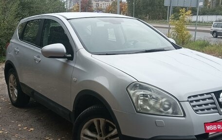 Nissan Qashqai, 2008 год, 900 000 рублей, 2 фотография