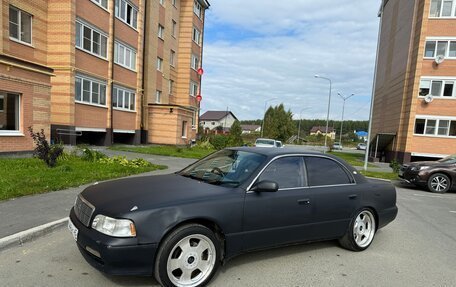 Toyota Crown Majesta, 1994 год, 399 000 рублей, 2 фотография