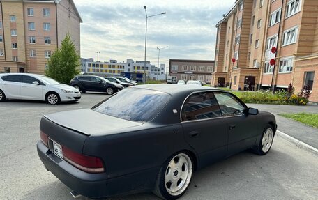 Toyota Crown Majesta, 1994 год, 399 000 рублей, 3 фотография