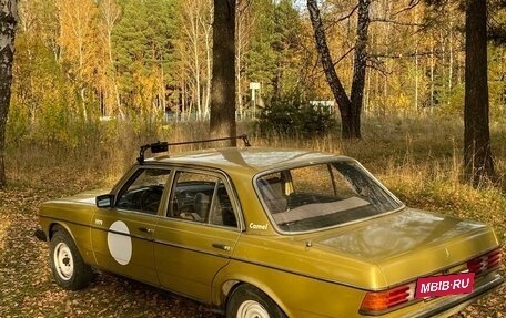 Mercedes-Benz W123, 1979 год, 230 000 рублей, 2 фотография