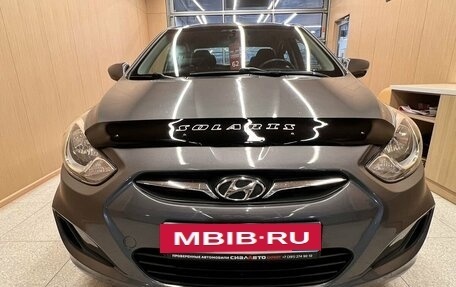 Hyundai Solaris II рестайлинг, 2011 год, 870 000 рублей, 2 фотография