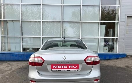 Renault Fluence I, 2010 год, 670 000 рублей, 4 фотография