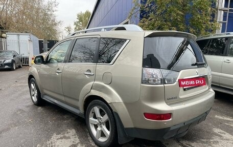 Mitsubishi Outlander III рестайлинг 3, 2008 год, 910 000 рублей, 3 фотография