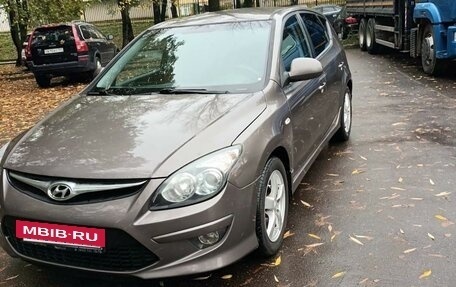 Hyundai i30 I, 2011 год, 920 000 рублей, 3 фотография