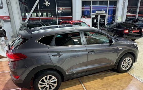 Hyundai Tucson III, 2018 год, 2 349 000 рублей, 4 фотография