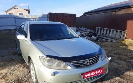 Toyota Camry V40, 2004 год, 720 000 рублей, 3 фотография