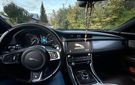 Jaguar XF II, 2019 год, 3 200 000 рублей, 8 фотография