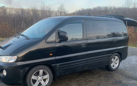 Hyundai H-1 II рестайлинг, 2003 год, 435 000 рублей, 6 фотография