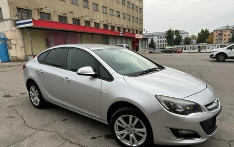 Opel Astra J, 2012 год, 865 000 рублей, 2 фотография