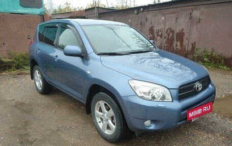 Toyota RAV4, 2007 год, 1 390 000 рублей, 4 фотография