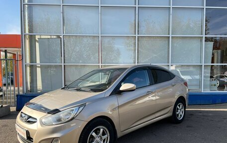 Hyundai Solaris II рестайлинг, 2011 год, 760 000 рублей, 7 фотография