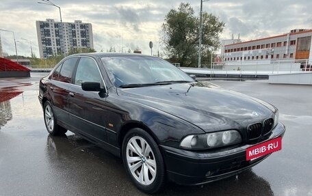 BMW 5 серия, 2003 год, 680 000 рублей, 2 фотография