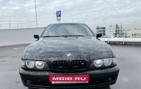 BMW 5 серия, 2003 год, 680 000 рублей, 9 фотография