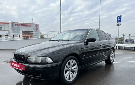 BMW 5 серия, 2003 год, 680 000 рублей, 8 фотография