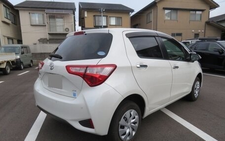 Toyota Vitz, 2019 год, 960 000 рублей, 5 фотография