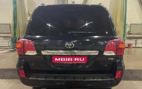 Toyota Land Cruiser 200, 2012 год, 3 970 000 рублей, 7 фотография