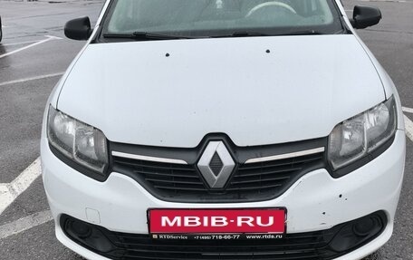 Renault Logan II, 2018 год, 1 000 000 рублей, 1 фотография