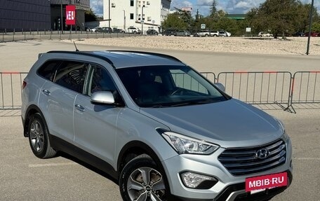 Hyundai Santa Fe III рестайлинг, 2015 год, 2 497 000 рублей, 3 фотография