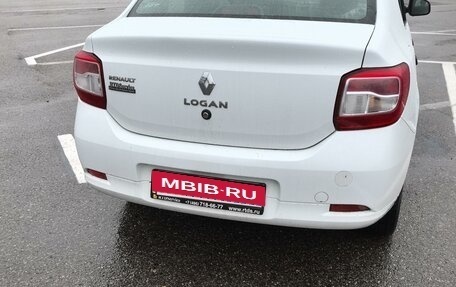 Renault Logan II, 2018 год, 1 000 000 рублей, 3 фотография