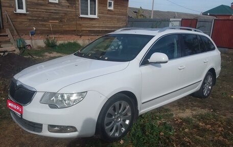 Skoda Superb III рестайлинг, 2013 год, 1 650 000 рублей, 1 фотография